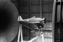 Ảnh độc: NASA thử nghiệm máy bay tại đường hầm gió những năm 1925-1990