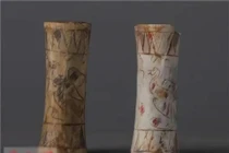 Mở mộ cổ 1.700 tuổi, giật mình kho báu trăm hiện vật vô giá