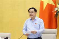 Thường vụ Quốc hội đồng ý dùng 30.000 tỷ đồng hỗ trợ người lao động