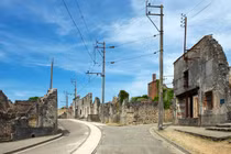 Đột nhập thị trấn “ma” ghi dấu tội ác kinh hoàng của Hitler