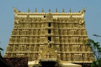 Bí ẩn ngôi đền cổ dát vàng, hầm ngầm chứa kho báu nghìn tỷ 