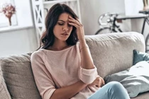 Cẩn trọng với những cơn đau đầu vào buổi sáng