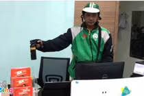 Xịt hơi cay, cướp gần 300 triệu ở cửa hàng Viettel