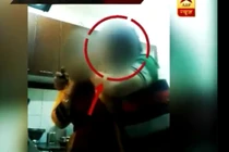 Bị bố chồng sàm sỡ, con dâu đặt camera quay lén khiến cả nhà “đứng hình“