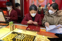 Giá vàng hôm nay 15/4: Hạ nhiệt sau cú tăng bứt phá