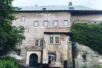 Kỳ bí lâu đài được xây để niêm phong "cổng vào địa ngục" 