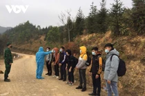 Bắt 7 người nhập cảnh trái phép từ Trung Quốc