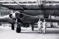 Những vũ khí tối tân được trùm phát xít Hitler tin “làm nên chuyện“