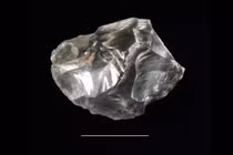 Phát hiện hòn đá “ma thuật” thời Đồ đá, bí mật dần lộ ra 