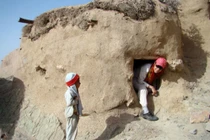 Bí mật ngôi làng của “người tí hon” có thật trên trái đất