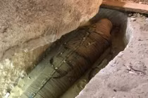 Mở mộ cổ 2.500 tuổi, thót tim thấy xác ướp “tim đập thình thịch"