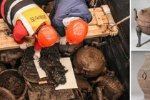  Mở mộ cổ 2.200 năm, giật mình kho báu nghìn hiện vật vô giá