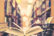 Khám phá những cuốn sách dự báo tương lai của nhân loại