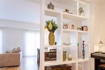 Những mẫu vách ngăn phòng khách đẹp lung linh 2020