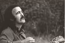 Nam ca sĩ bất ngờ “bốc hơi” sau khi hát về... người ngoài hành tinh