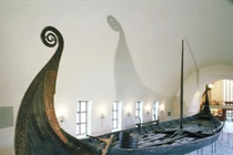 “Soi” cổ vật quý hiếm hé lộ bất ngờ cuộc sống người xưa 