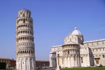 Hé lộ lý do tháp nghiêng Pisa mất hơn 200 năm mới xây xong