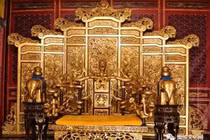 Bí mật giấu kín về ghế rồng vương giả trong Tử Cấm Thành
