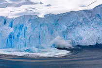 Bí ẩn quái thú hình người xuất hiện dưới đại dương của Nam Cực