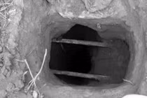 Khói xanh bốc lên từ mộ cổ, chuyên gia lập tức phong tỏa cả núi