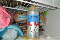 Bỏ thứ này vào ngăn đá, lỗi sai nhiều người hay mắc dễ khiến tủ lạnh nổ tung