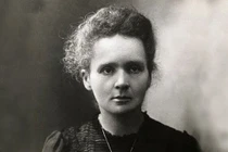 Cuộc đời phi thường của nữ khoa học gia đầu tiên đạt giải Nobel