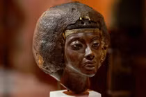 Sự thật gây kinh ngạc về bà nội của Vua Tut nổi tiếng Ai Cập