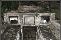 Mở hầm mộ gia tộc giàu có, tái mặt thấy quan tài... di động 