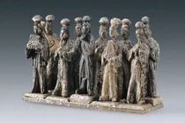 Mở quan tài 900 tuổi, bất ngờ hài cốt còn nguyên tóc, móng tay