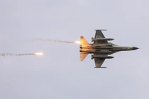 Giữa căng thẳng với Trung Quốc, đảo Đài Loan tuyên bố có quyền phản công