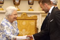 Những người nổi tiếng nhận danh hiệu cao quý từ Nữ hoàng Anh 