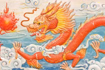 Vén màn bí ẩn hoàng đế duy nhất "bạo gan" ăn thịt rồng 