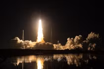 NASA nói con người có thể sống trên Mặt trăng trong thập kỷ này