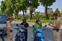 Hà Nội: Xử phạt hơn 1,2 tỷ đồng các trường hợp vi phạm trong ngày thứ 15 giãn cách xã hội