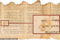 Giải mã cuộn sách Biển Chết nguyên vẹn suốt trăm năm 