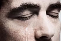 Gặp lại người yêu cũ sau 20 năm, tôi khóc vì xót xa