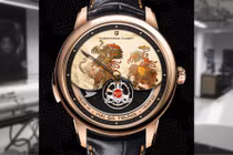 Hai Bà Trưng và những nhân vật nổi tiếng được đưa lên mặt đồng hồ