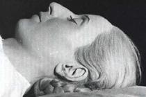 Kinh ngạc xác ướp hoàn hảo Đệ nhất phu nhân đẹp nhất thế giới