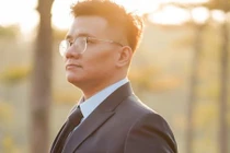 “Cô hồn mạng” Nhâm Hoàng Khang và cách kiếm tiền… quái dị