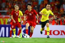 Tuyển Việt Nam đứng trên Malaysia