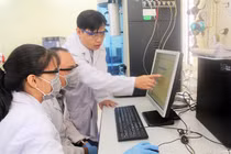 Nhà khoa học trẻ tạo vật liệu nano hỗ trợ điều trị ung thư