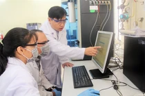 Nhà khoa học trẻ tạo vật liệu nano hỗ trợ điều trị ung thư
