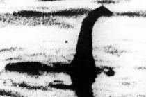Chấn động chùm ảnh săn lùng quái vật hồ Loch Ness lớn nhất 