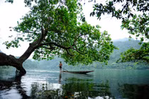 Những huyện mang tên hồ nước nổi tiếng ở Việt Nam