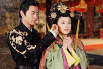 Hoàng đế TQ hoang dâm biến hoàng cung thành nơi thác loạn