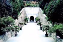 Khai quật mộ đế vương đáng sợ nhất Trung Quốc, liên tiếp dính "lời nguyền" 