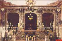  Ảnh hiếm: Nhà hát tráng lệ của vua Khải Định hơn 100 năm trước