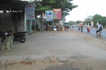 Ăn phải kẹo bả chó, 1 bé gái tử vong, 1 bé nguy kịch