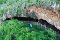 Bí mật bất ngờ của loài người trong hang động 200.000 tuổi 