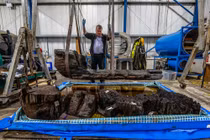 Bật nắp quan tài 4.000 tuổi, giật mình thấy thứ hoàn hảo bên trong 